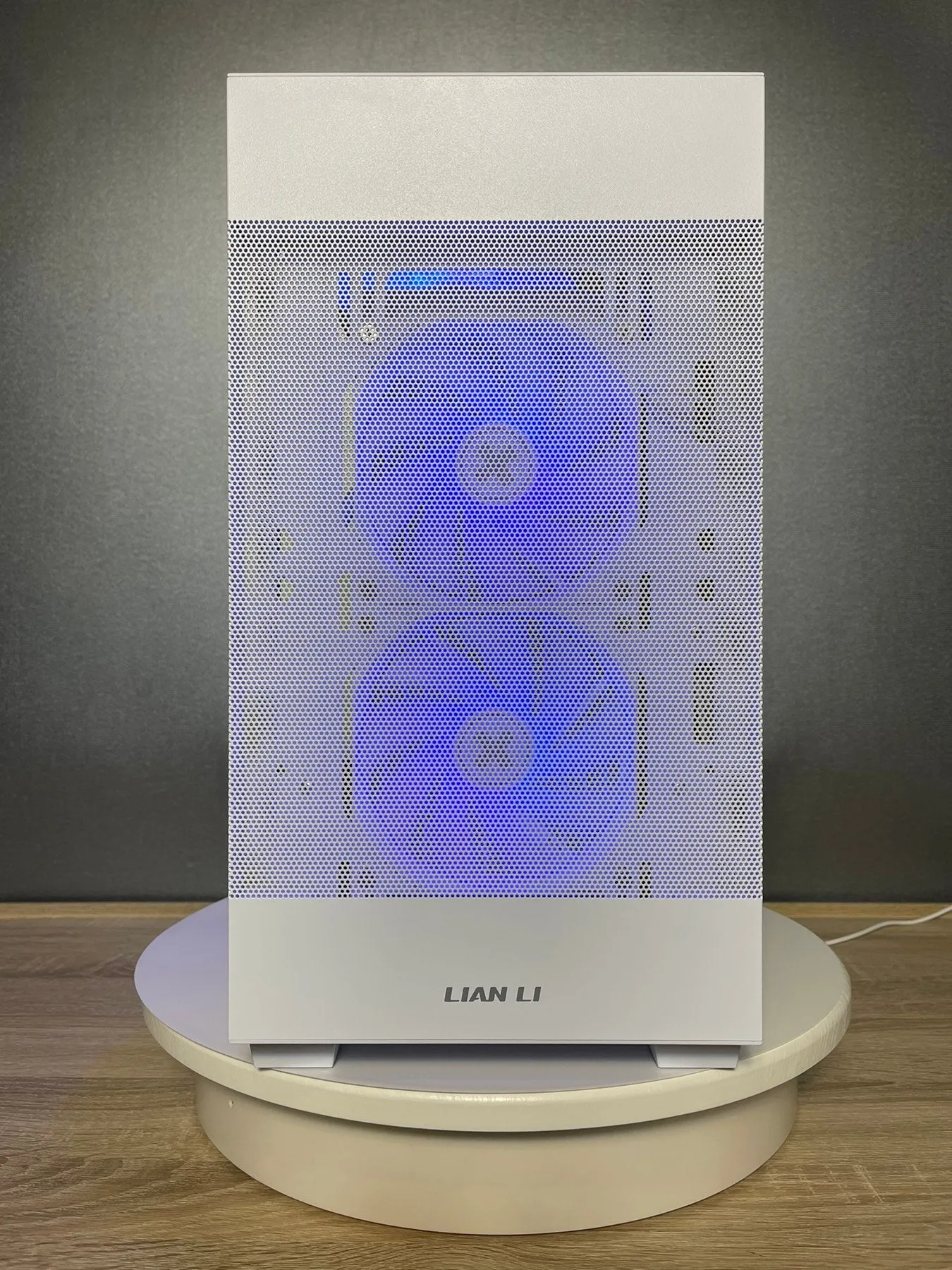 Lian Li PC Case LANCOOL 205M Mesh RGB White