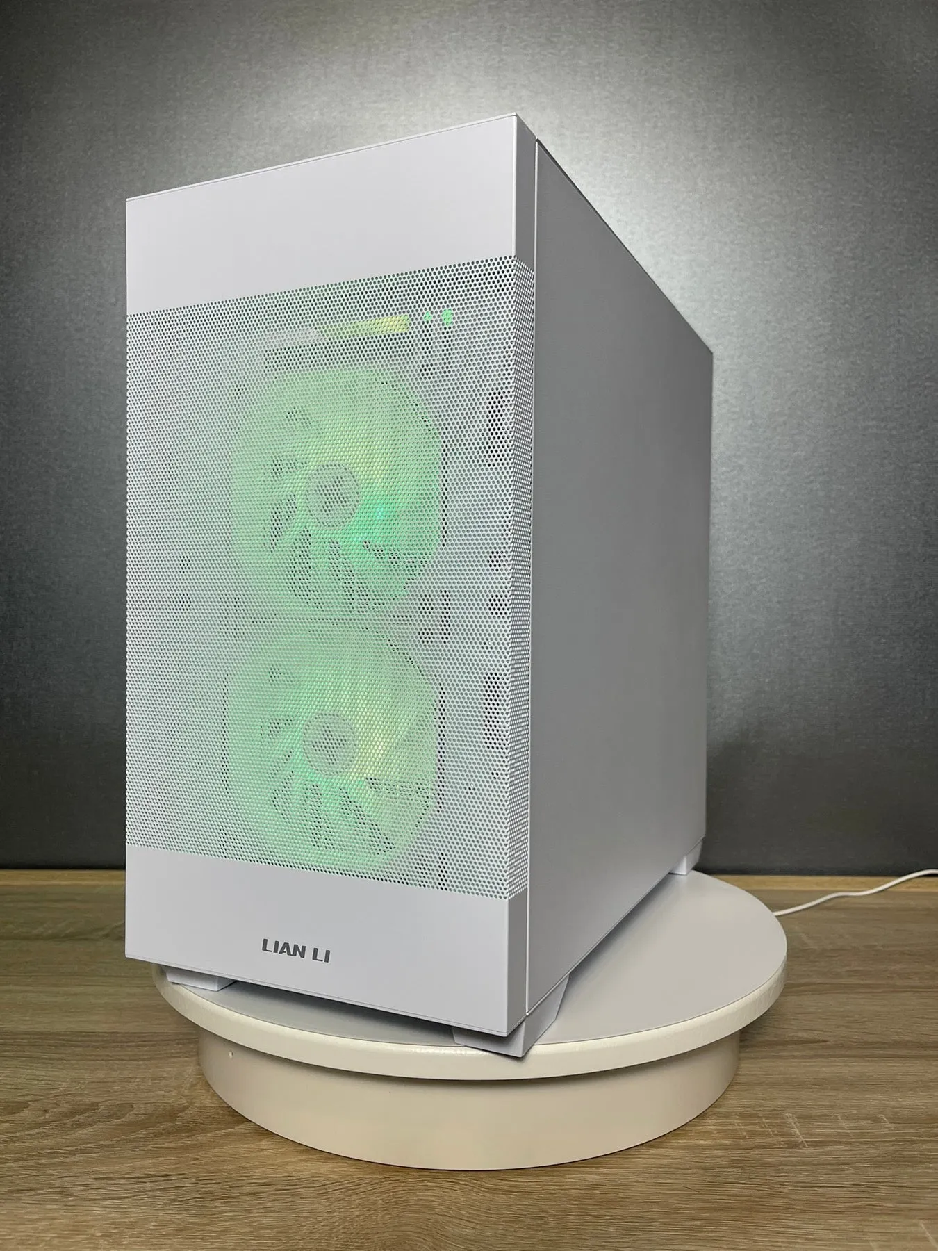 Lian Li PC Case LANCOOL 205M Mesh RGB White